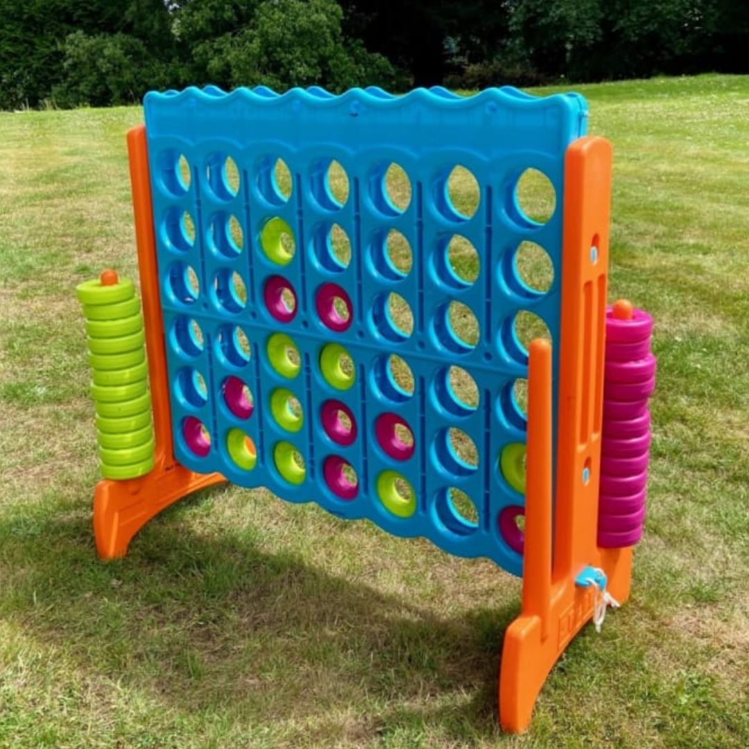 "Giant Connect 4 Game Rental in Florida – Fun Outdoor Party Game"